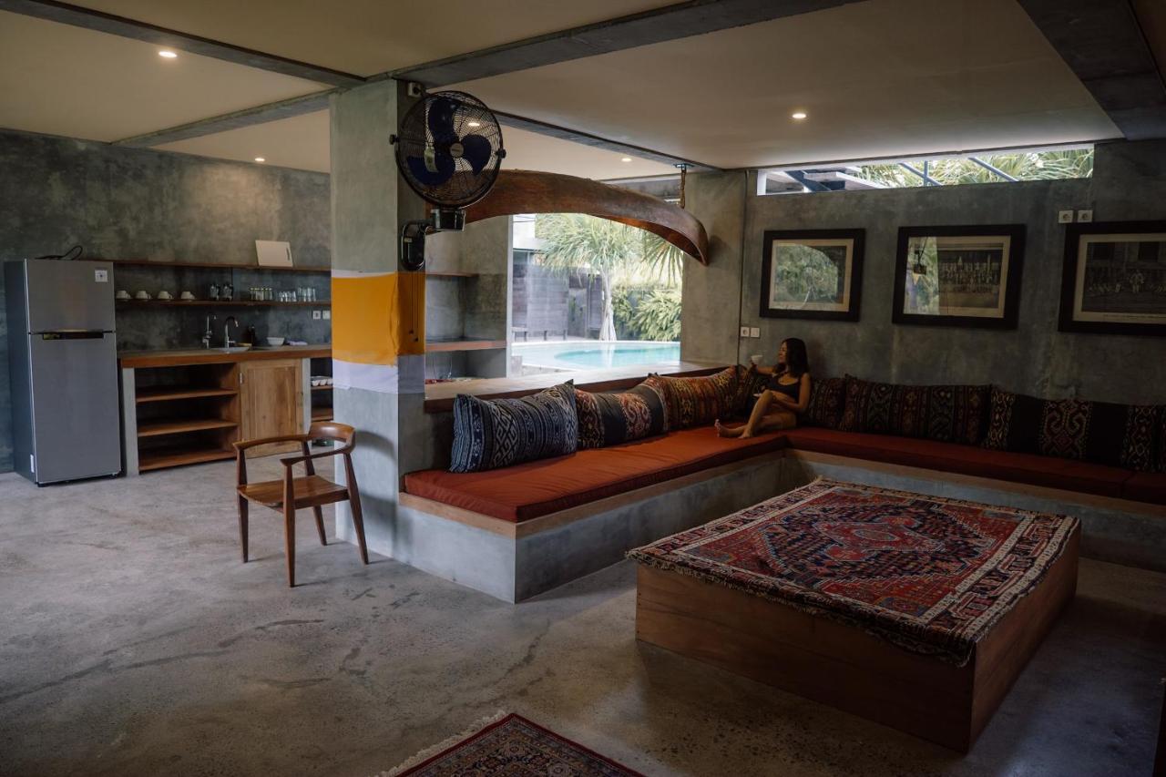 Mangroove Bay Boutique Hostel Banyuwedang Esterno foto